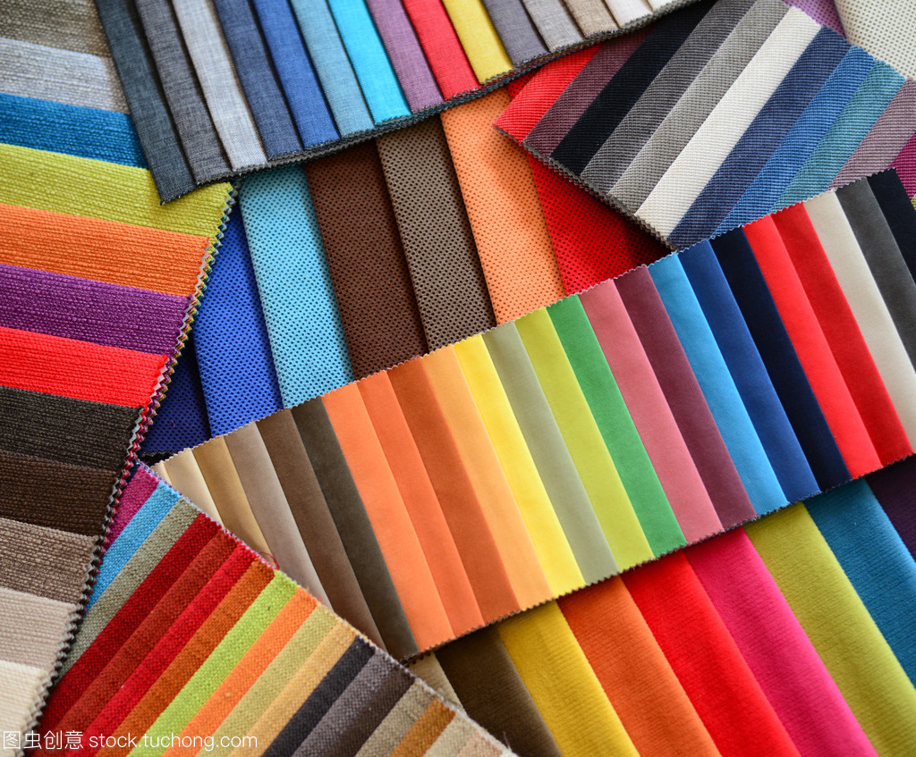 紡織品的多彩世界 從傳統工藝到現代科技的織物演變